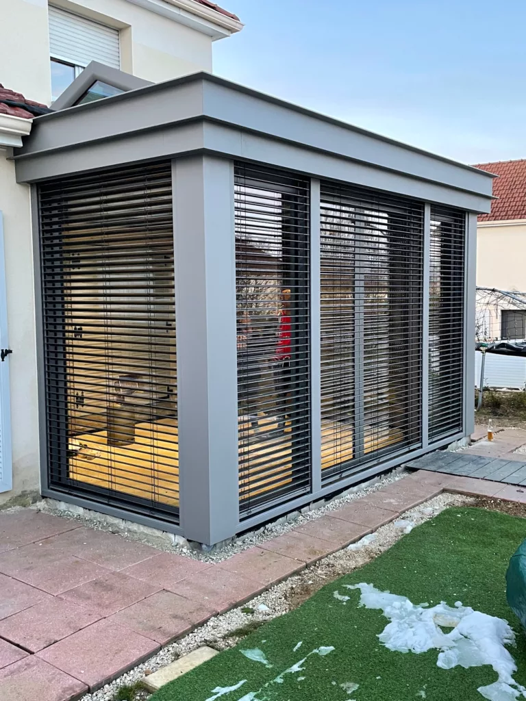 MB DIRECT_CONCEPT ALU DIJON_EXTENXIA_ LIGNE STILL_STYLE ARTY_PUITS DE LUMIERE_RAL 9007