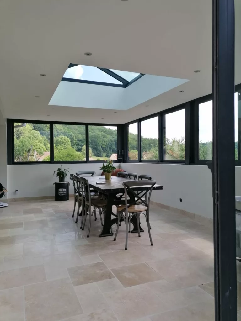 MB DIRECT_CONCEPT ALU DIJON_EXTENXIA_ LIGNE STILL_STYLE HABITAT_PUITS DE LUMIERE_RAL 7016