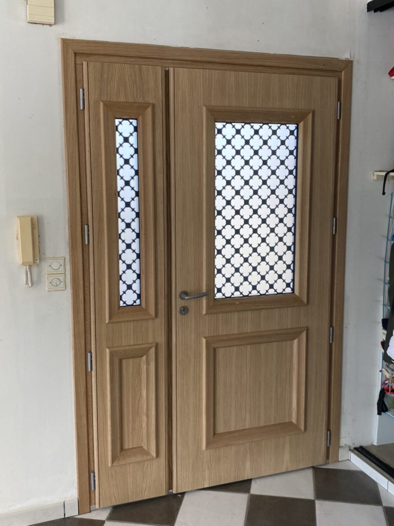 Porte d'entrée mixte bois et alu Bel'M - MB Direct Komilfo