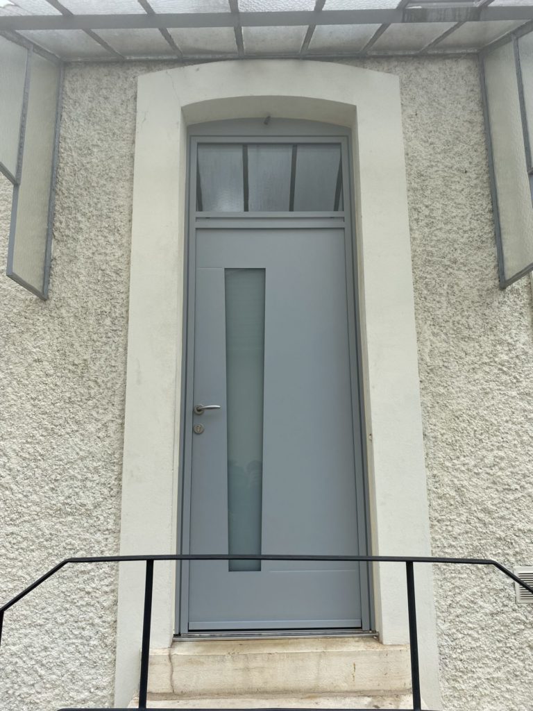 Porte d'entrée en acier Caib - modèle Dubaie
