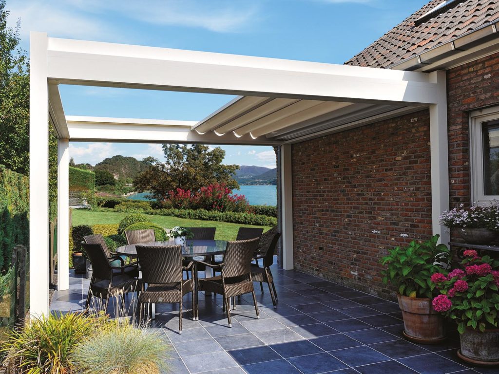 PERGOLA TOILE RETRACTABLE KOMILFO MB DIRECT