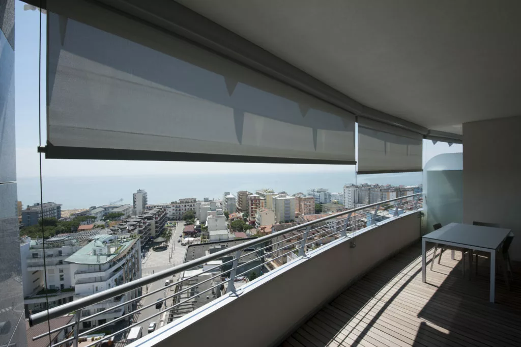 store-design-balcon KE outdoor